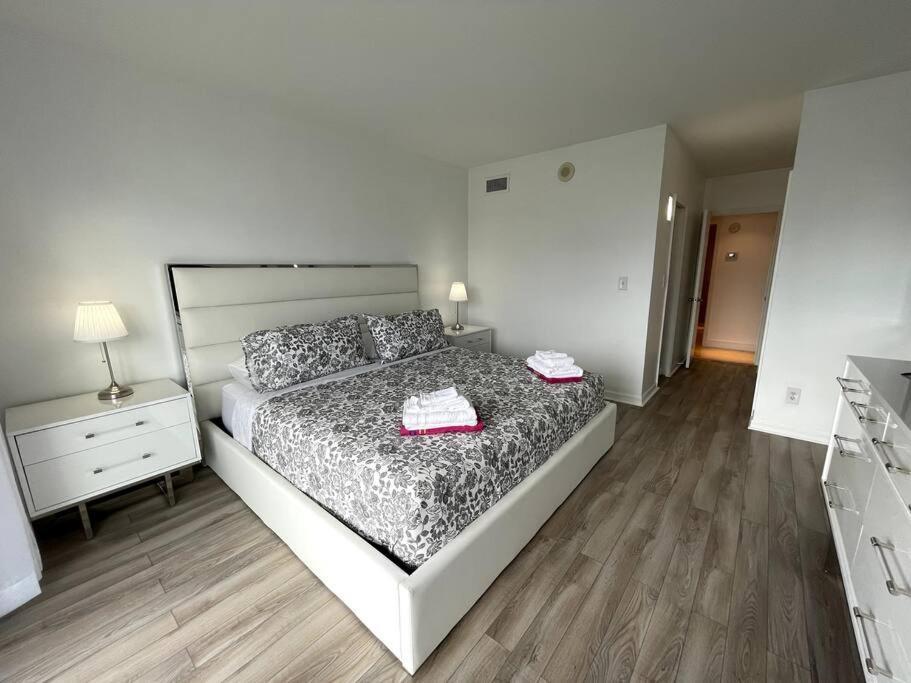 Apartamento Breathtaking Ocean View! 15Th Floor Miami Beach Exterior foto