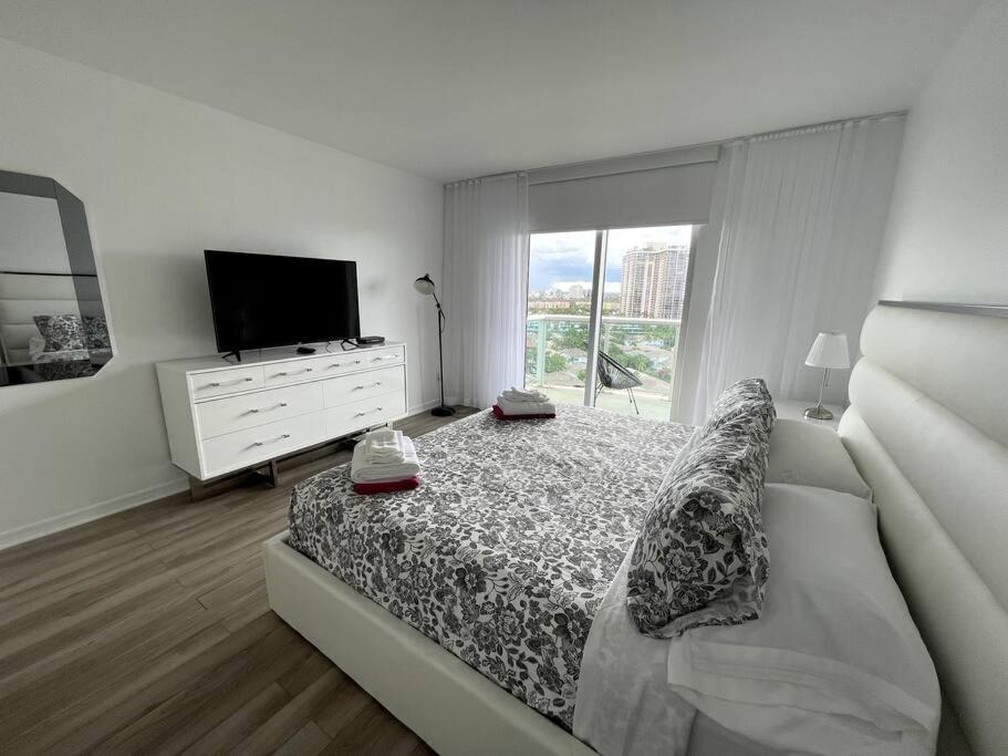 Apartamento Breathtaking Ocean View! 15Th Floor Miami Beach Exterior foto