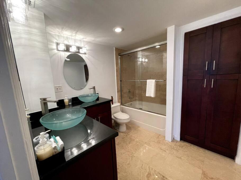 Apartamento Breathtaking Ocean View! 15Th Floor Miami Beach Exterior foto