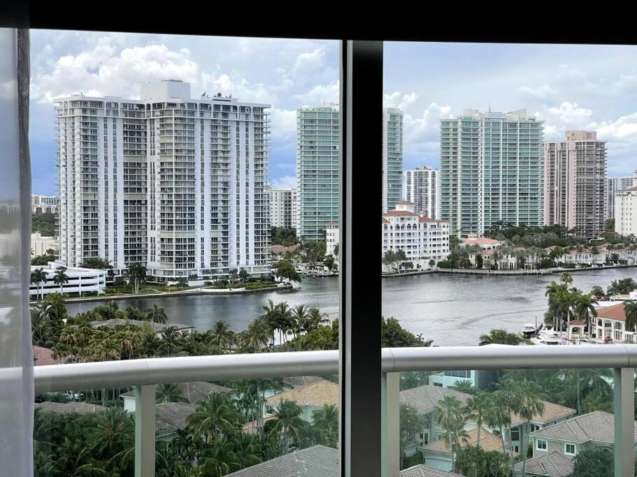 Apartamento Breathtaking Ocean View! 15Th Floor Miami Beach Exterior foto